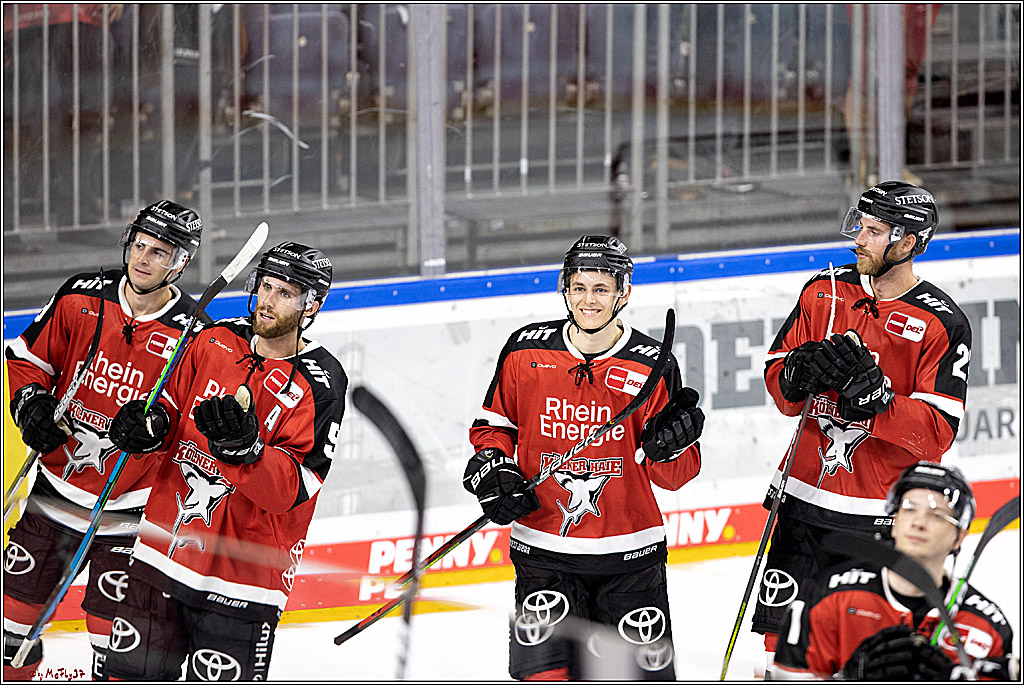 PENNY DEL;  Koelner Haie - Grizzlys Wolfsburg; Koeln, 10.09.2021